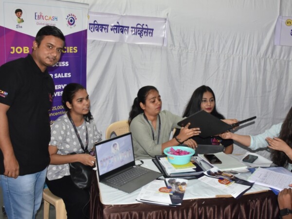 Career Fair 07